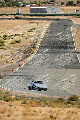 media/Oct-18-2025-Extreme Speed (Sat) [[d6d7e1fef1]]/Group 3 Purple/Session 3 (Turn 1)/